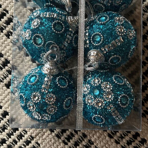 Set of 6 Christmas ornaments aqua blue and silver NWT - Picture 2 of 4